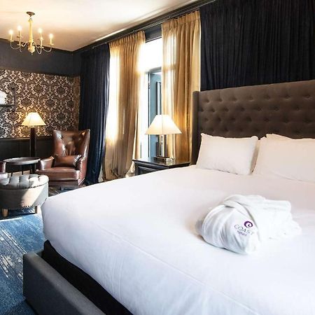 Midnight Sun, A Coast Hotel Dawson City Bagian luar foto